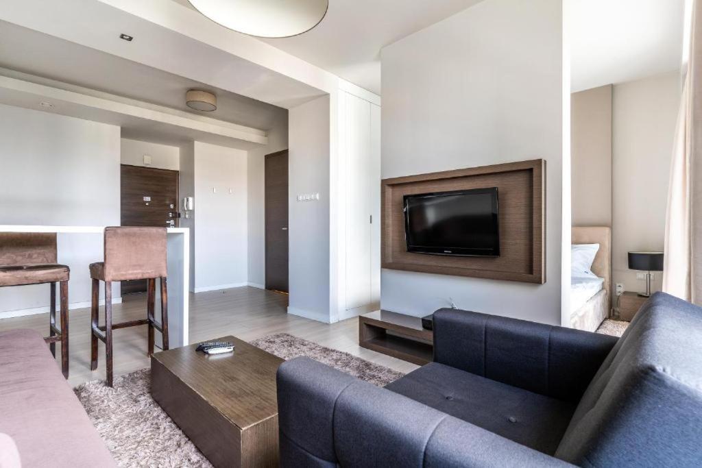 Platinum Tower - City Center - Golden Apartments Warsaw Luaran gambar