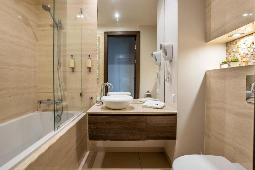 Platinum Tower - City Center - Golden Apartments Warsaw Luaran gambar
