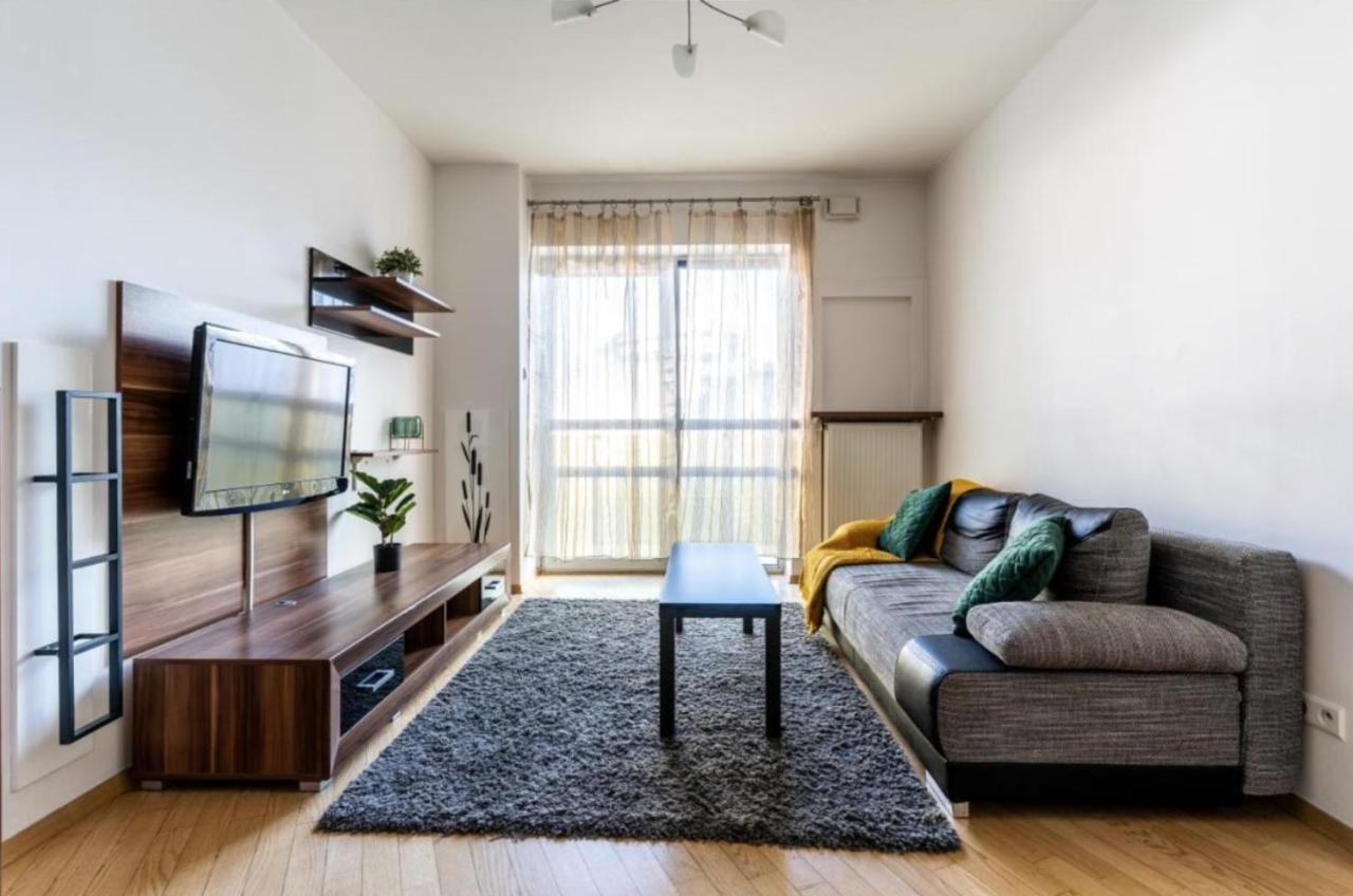 Platinum Tower - City Center - Golden Apartments Warsaw Luaran gambar